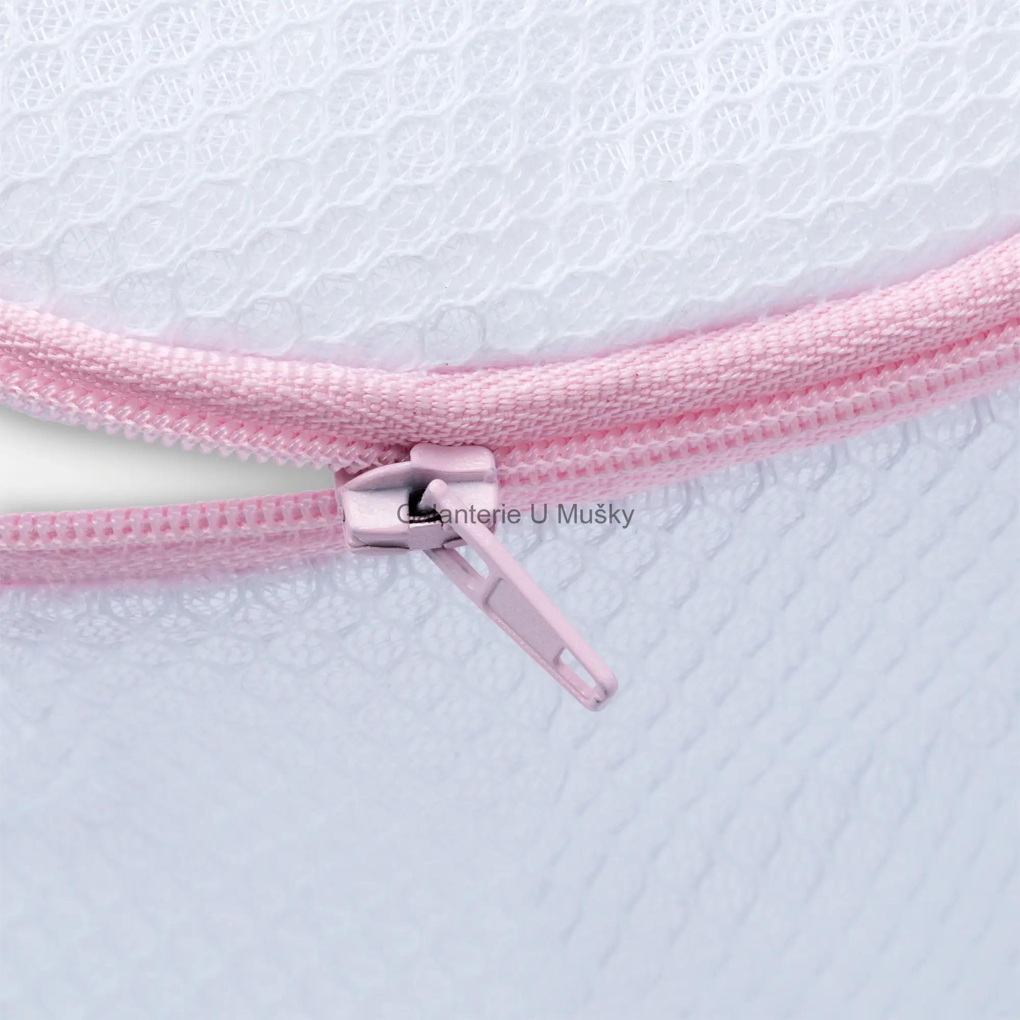 Síťka prací pro podprsenky