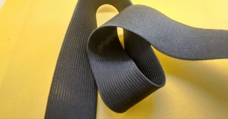 Pruženka galonová 30mm černá - Oeko-tex standard 100