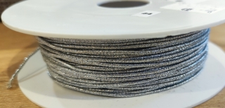 Pruženka klobouková lurex šíře 1,6mm - stříbrná